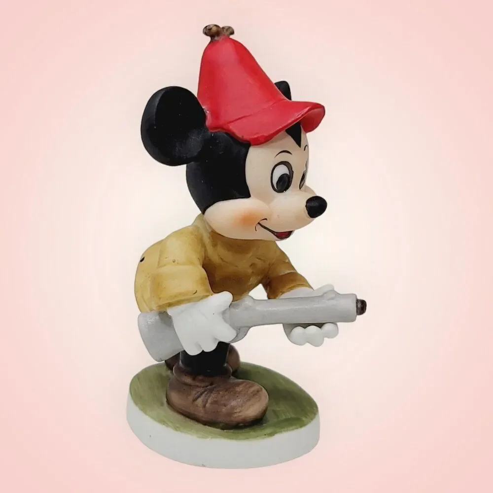 Vintage Walt Disney Porcelain Figurine Mickey Mouse‎ 